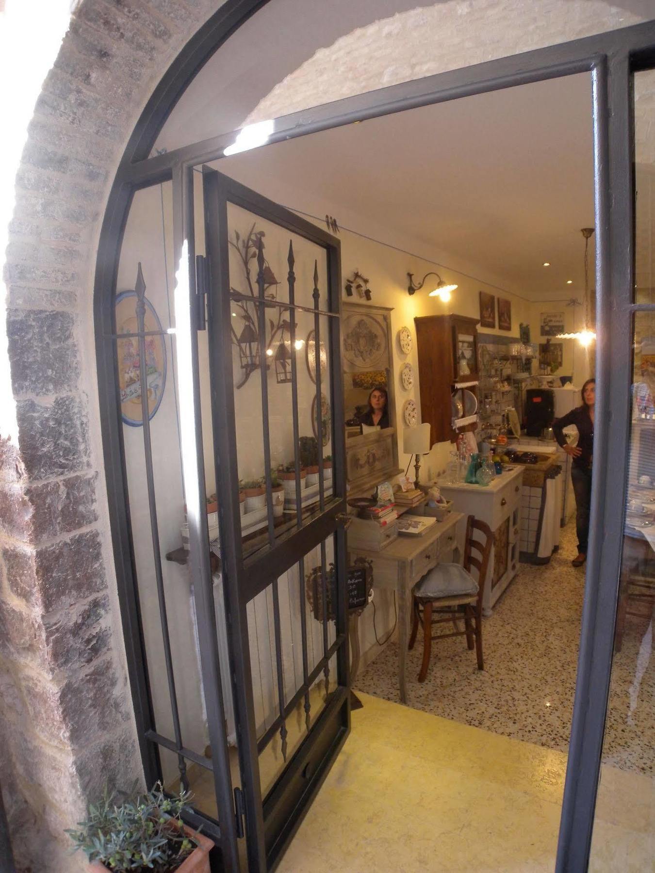 Bed And Breakfast A Casa Delle Fate Ассизи Экстерьер фото